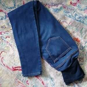 Jessica Simpson maternity skinny jeans